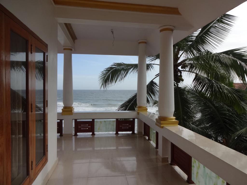 Hotel Sea View Palace - The Beach Hotel Ковалам Екстер'єр фото